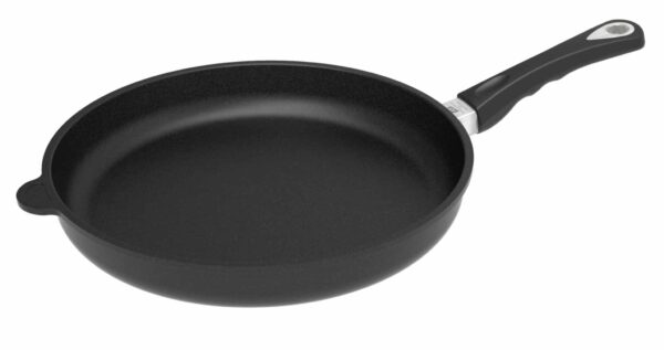 AMT Titan Bratpfanne Schmorpfanne Induktion Ø 32 cm x 5cm Höhe Gastro-Guss NEU