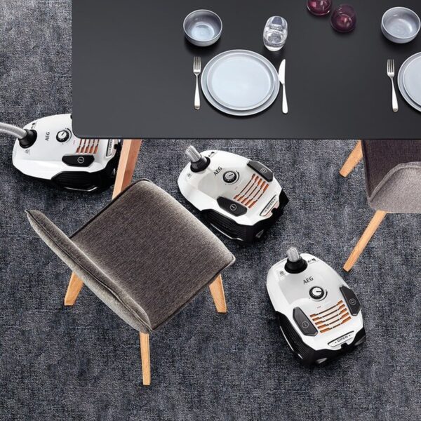 AEG Bodenstaubsauger Staubsauger mit Staub-Beutel Ice White Weiß VX6 NEU – Bild 4