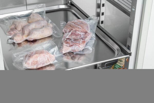 Bartscher Tiefkühlschrank TKGN2-212 – Bild 3