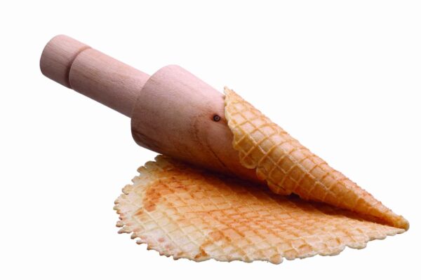 Bartscher Waffel-Hörnchen-Former aus Holz NEU